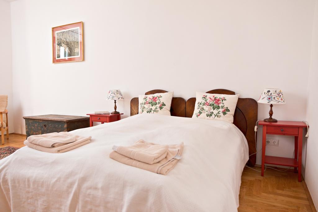 Barta Pince Vendeghaz Mad Hotel Room photo